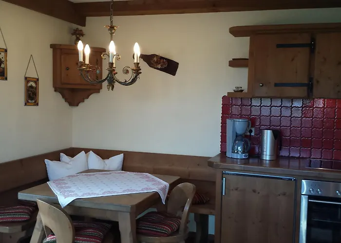 Haus Salzburg * Seefeld w Tirolu